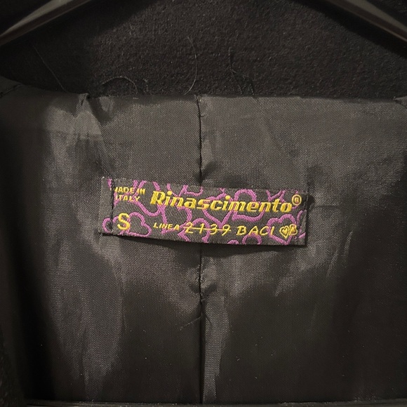 Rinascimento Women's Black Coat with Belt Size Small - Picture 2 of 6